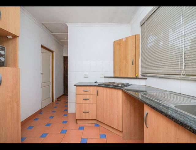 1 BEDROOM APARTMENT TO LET IN WESTVILLE